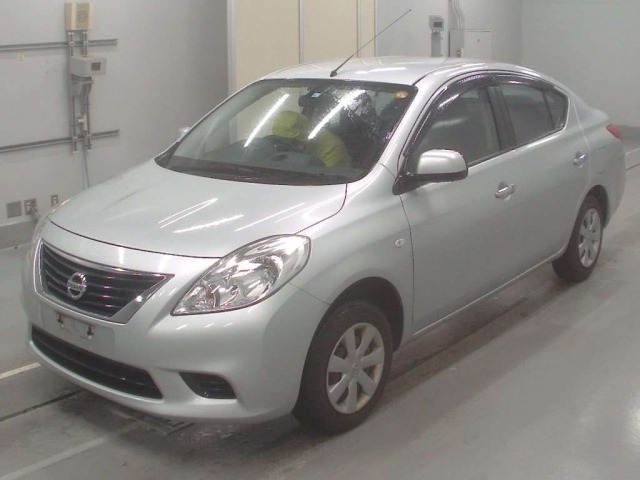 2012 NISSAN TIIDA LATIO